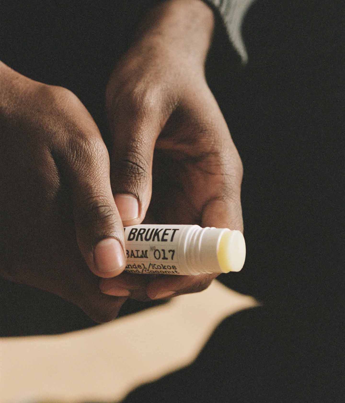 017 Lip Balm Almond/Coconut