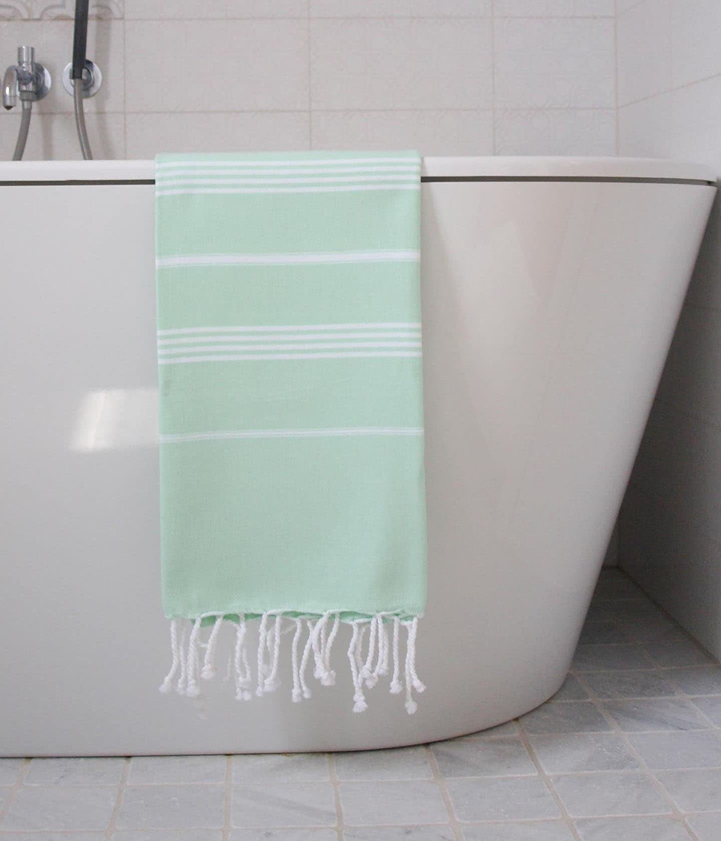 Hammam Towel Fresh Green / White