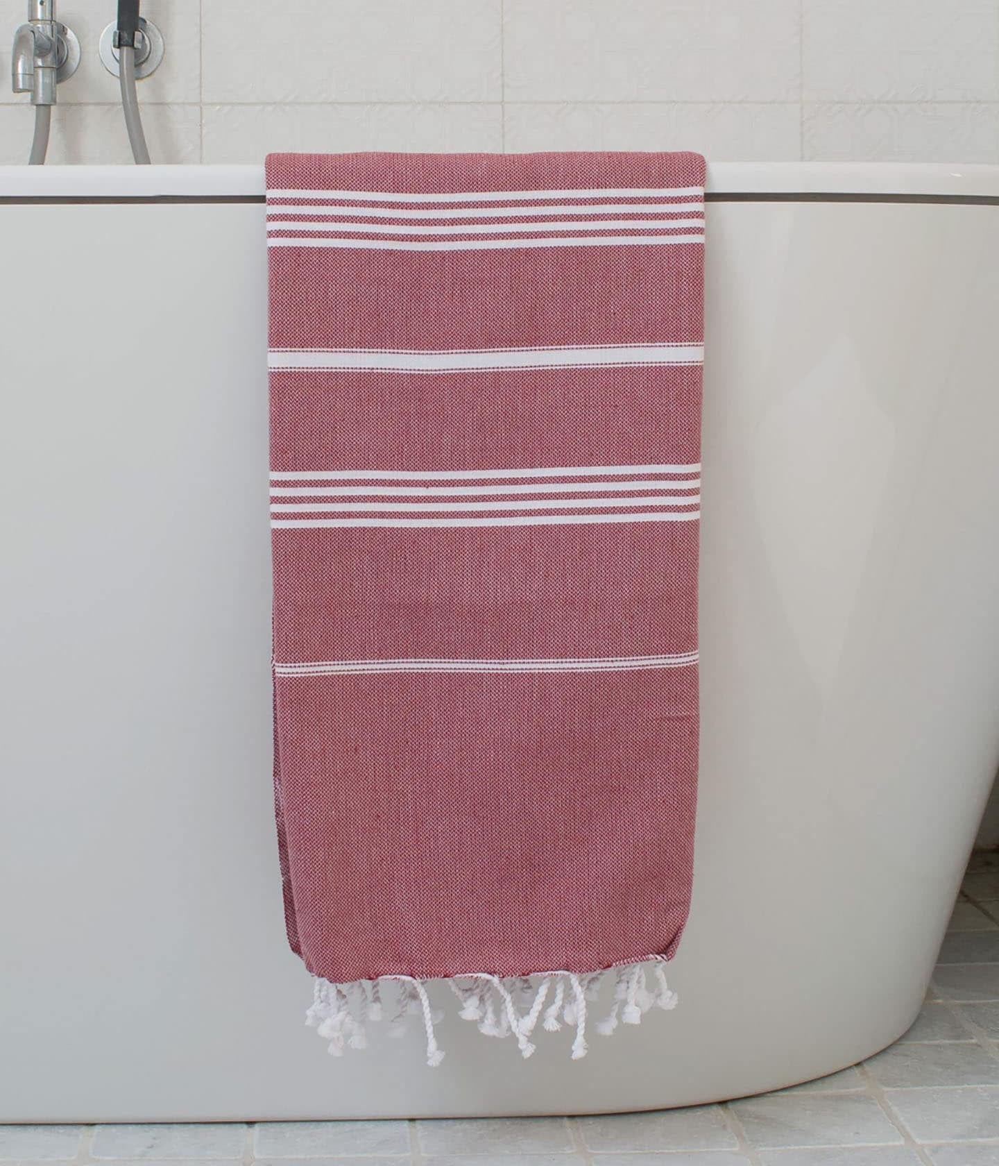 Hammam Towel Burgundy / White