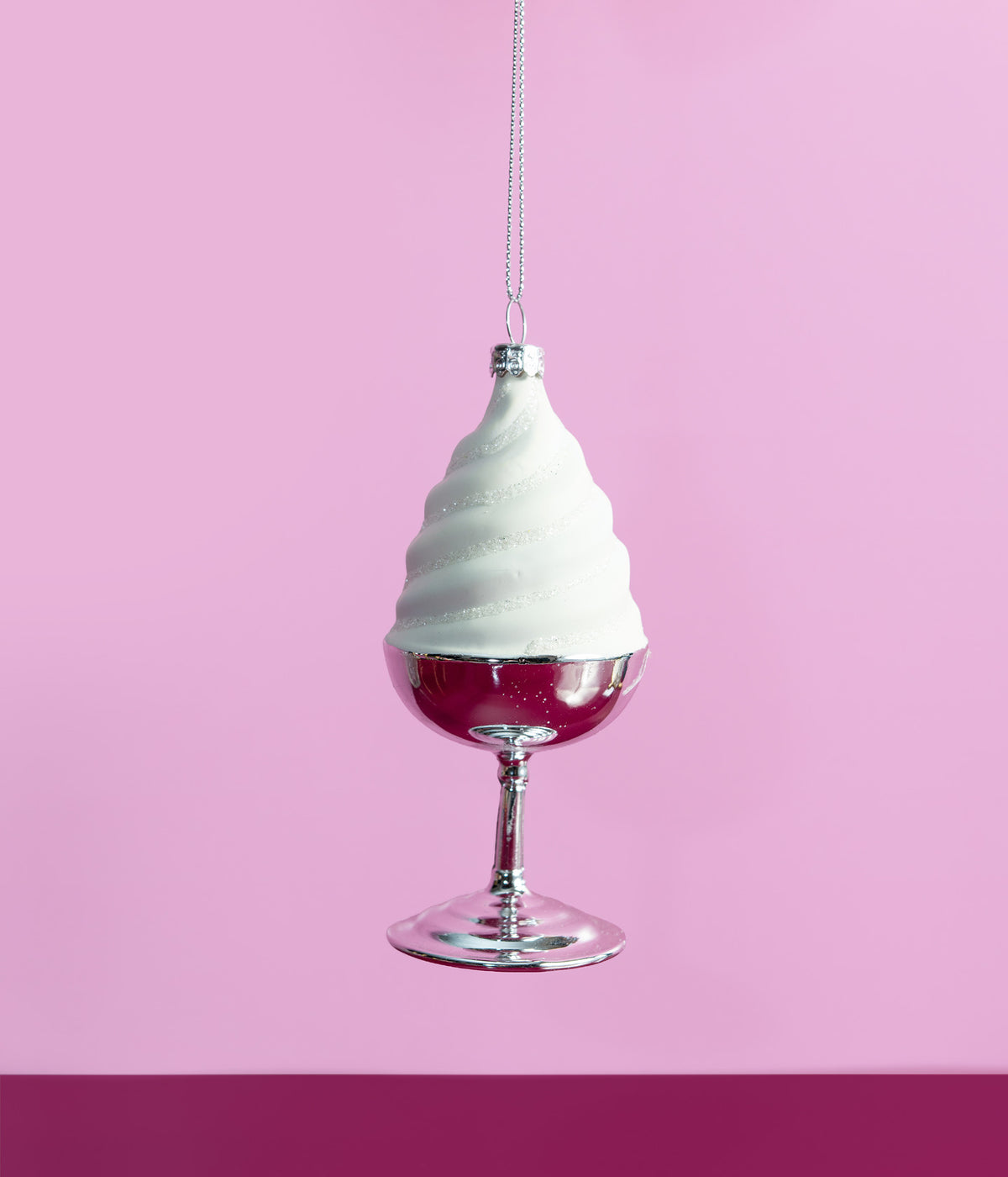 Yup in de boom Christbaumschmuck Soft Serve Sundae, an der Schnur hängend